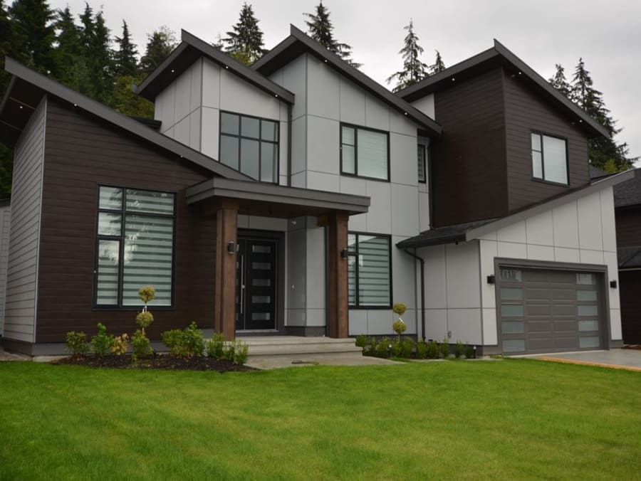 Viewing available House Coquitlam 7 Bed 7.5 Bath Luxury Home Top